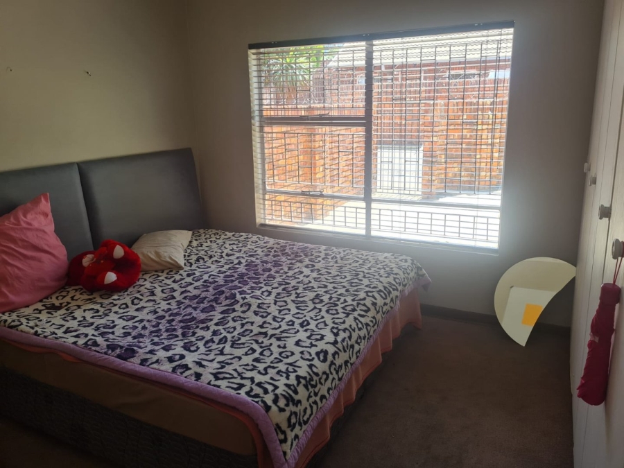 2 Bedroom Property for Sale in Navalsig Free State